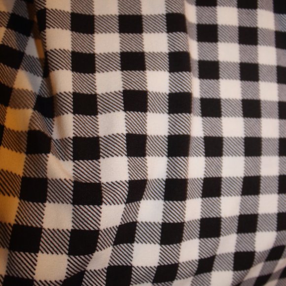 HPCALLIE GINGHAM BLACK&NAVY BODYCON MIDI DRESS(S) - Picture 2 of 11